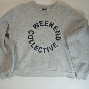 Asos Cropped‎ Sweater Womens Medium Grey Navy Weekend Collective Loungewear